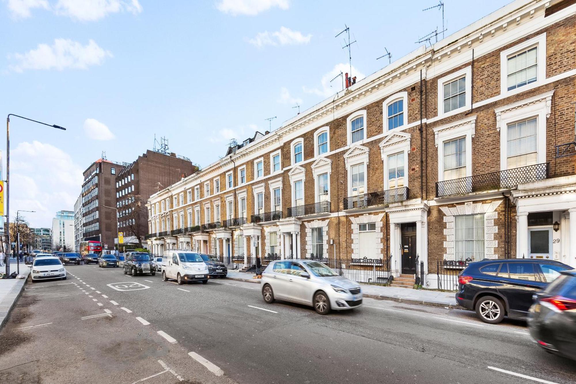 Balcony Blue Theme 1 Bedroom Central London Luxury Flat Near Hyde Park! Accommodates Up To 6! Double Sofa Bed And Next To Station! Ngoại thất bức ảnh