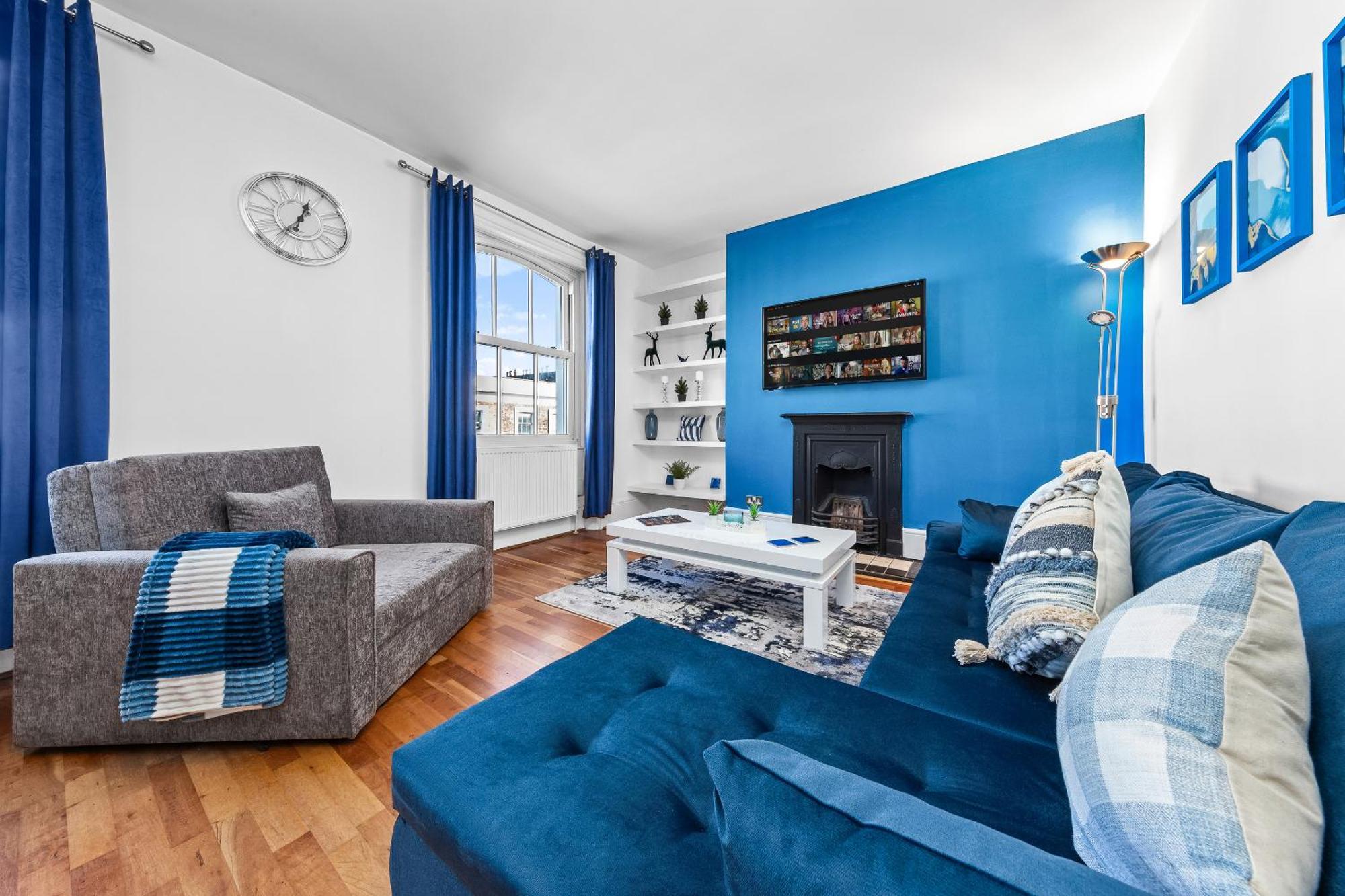 Balcony Blue Theme 1 Bedroom Central London Luxury Flat Near Hyde Park! Accommodates Up To 6! Double Sofa Bed And Next To Station! Ngoại thất bức ảnh